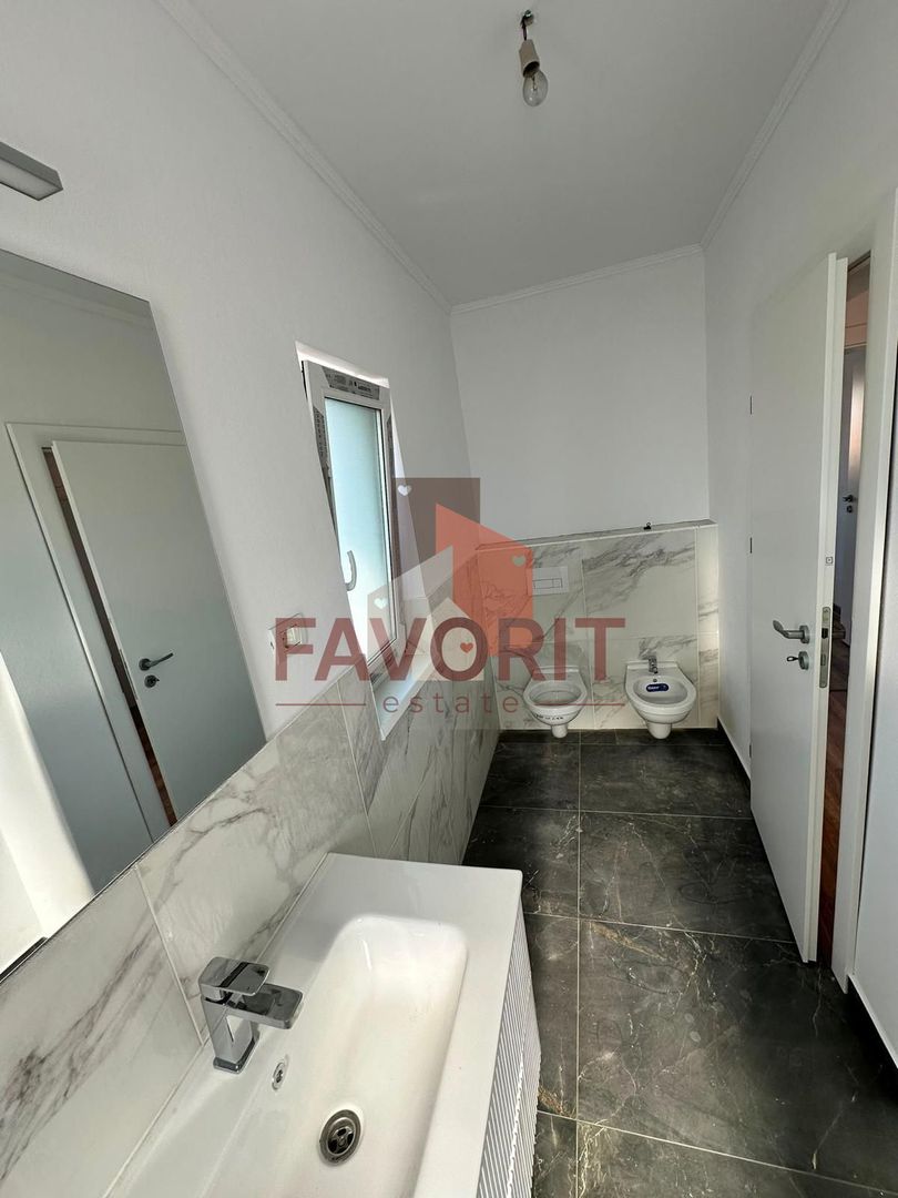 Duplex despartit prin camera tehnica | 4 camere | Toate utilitatile | - Poză 15