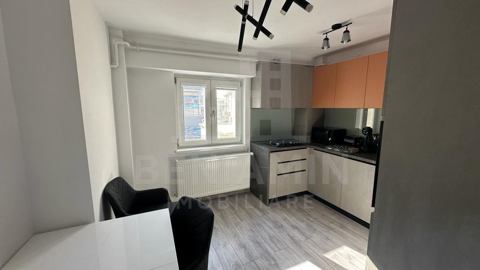 Ultracentral-4 Camere-Lux-Mobilat-Utilat-Etaj 1-CT-Disponibil imediat - Poză 8