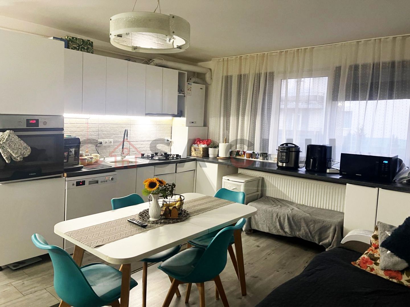 3 camere, 2 terase, 100 mp grădină, Floresti - Poză 1