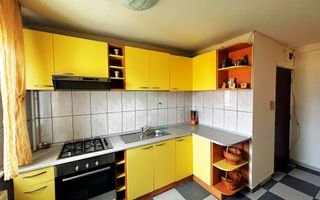 2 camere-49mp-mobilat-utilat-anvelopat-balcon-etaj 4-Astra-Saturn - Poză 6