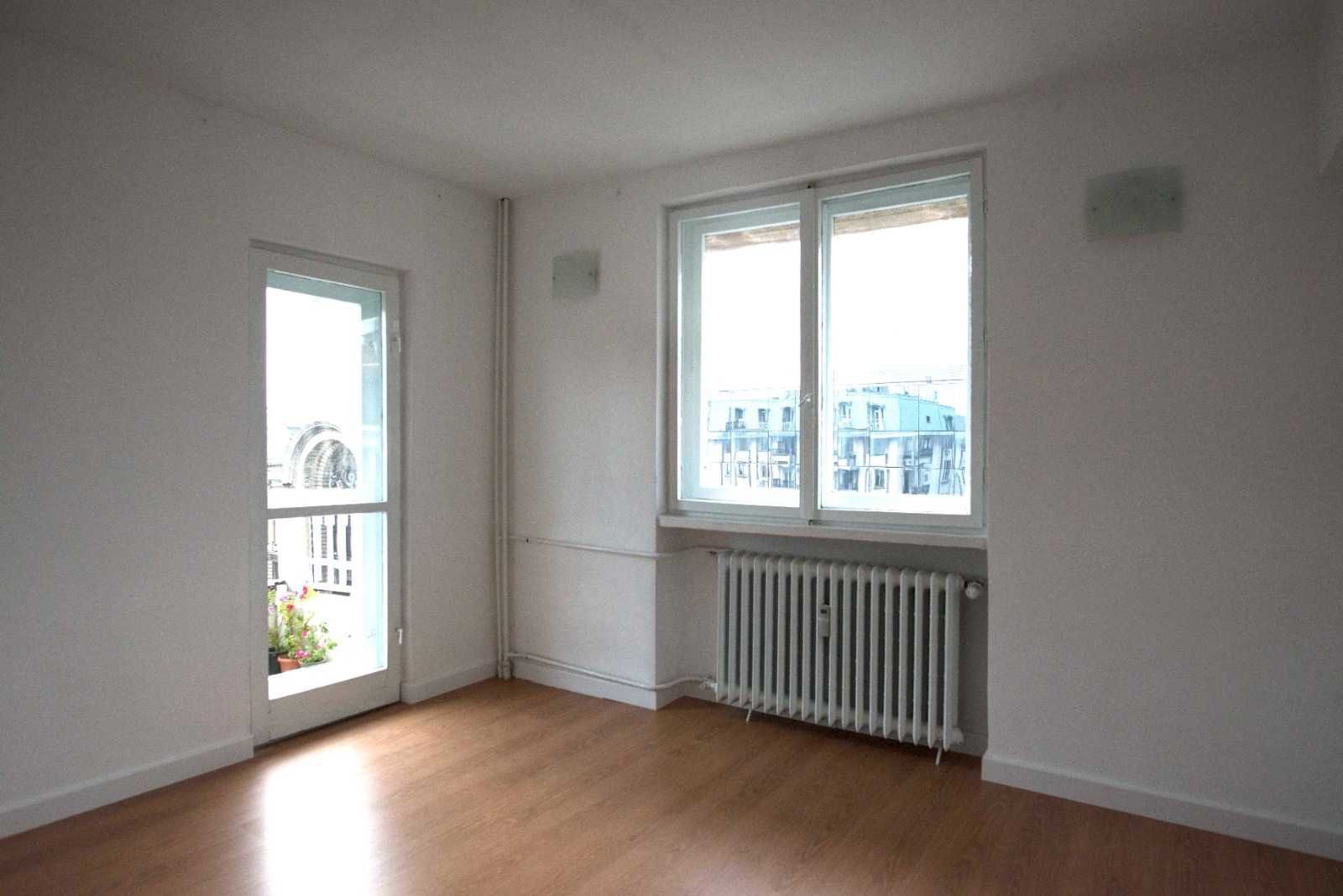 De Inchiriat Apartament 3 camere Calea Victoriei Palatul CEC Lipscani - Poză 1