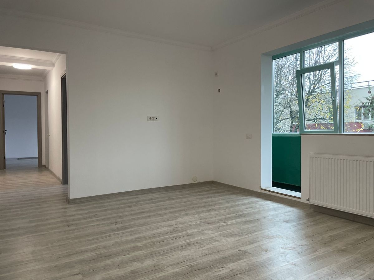 Apartament 3 camere-72mp/renovat/Berceni - Poză 2