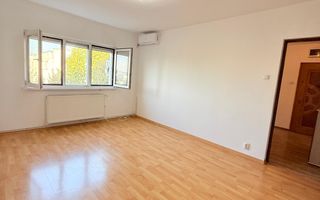 Apartament două camere de vânzare Dâmbu renovat - Poză 6