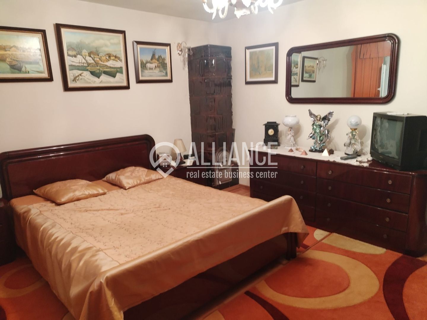 NEGRU VODA(cod04)-Casa 5 camere- Central - Poză 4