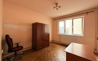 Apartament cu 2 camere decomandate, etaj intermediar, Pta M. Viteazu! - Poză 10