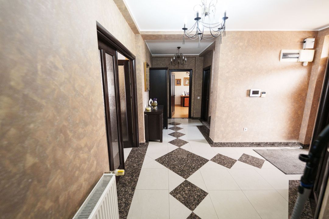 Vila moderna S+P+M, piscina acoperita, sauna, sala fitness-zona Ford/Cassia Park - Poză 13