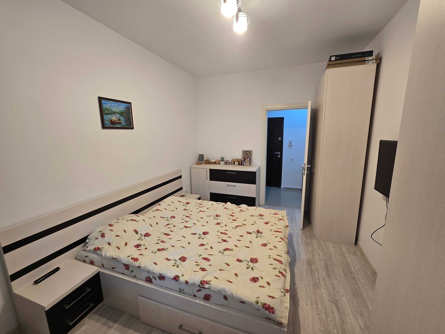 De vanzare Apartament 2 camere Militari Pacii - Poză 1
