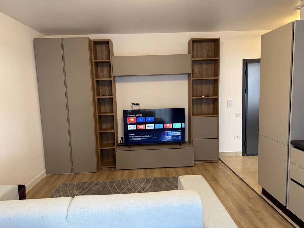 Apartament 2 camere de închiriat Apărătorii Patriei Centrală proprie - Poză 4