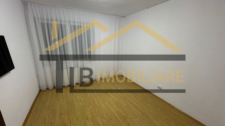Apartament de 3 camere, 74mp, decomandat, Zona Fortuna - Poză 6