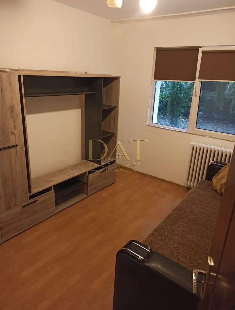 Apartament 3 camere, zona Mc Donald's - Poză 1