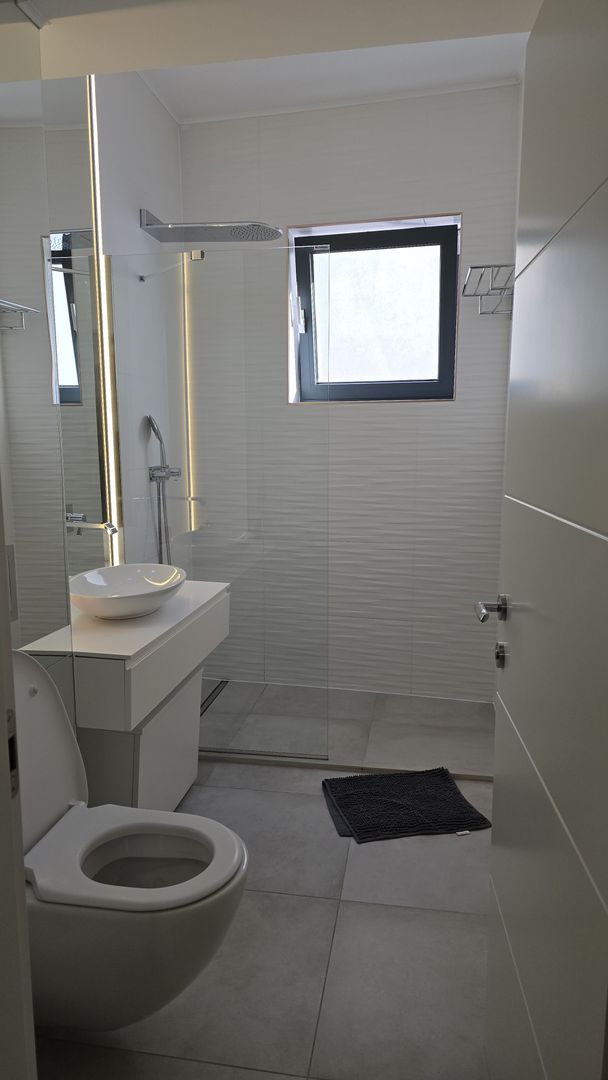 Inchiriere apartament 3 camere lux - 1 Mai - Poză 2