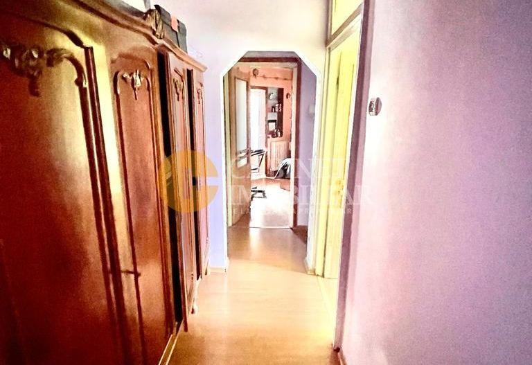 Galata-Lidl Apartament 3 camere decomandat - Poză 5