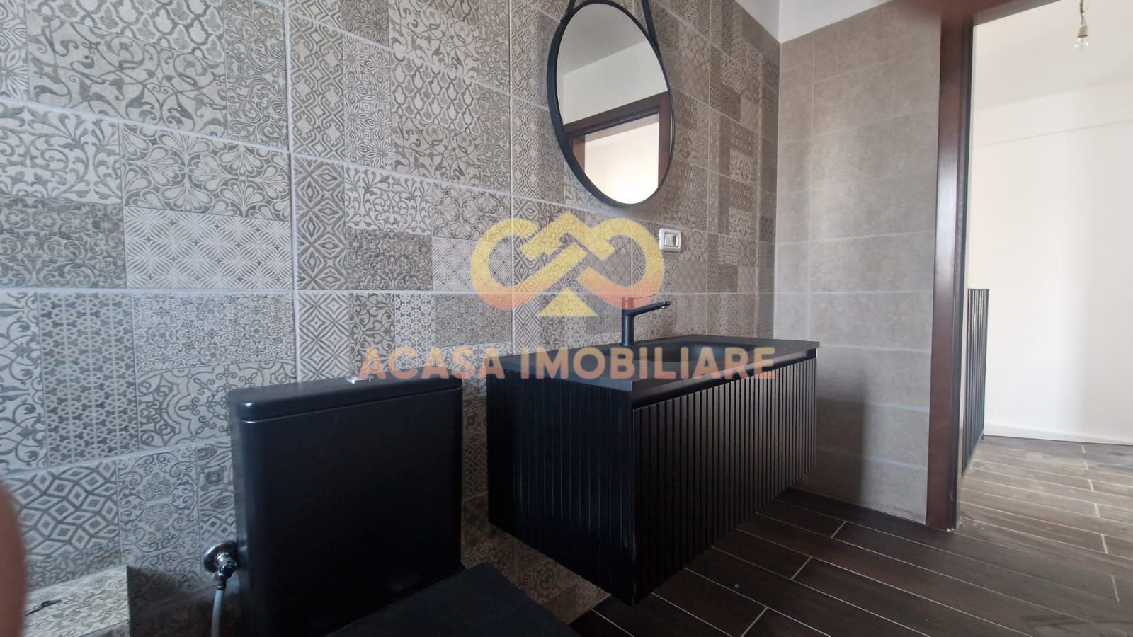 APARTAMENT 3 CAMERE PE 2 NIVELE  VALEA LUPULUI - Poză 7