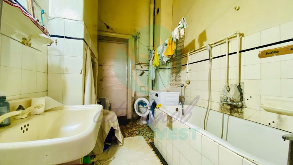 Casă interbelică cu potențial, lângă Cantemir – Mărășești - Poză 9