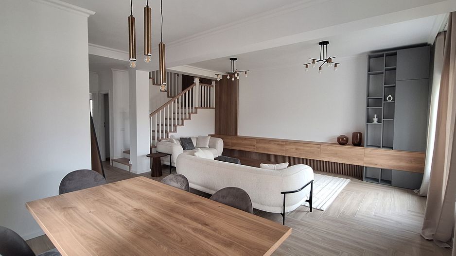 Duplex frumos cu arhitectura mediteraneana - Poză 4