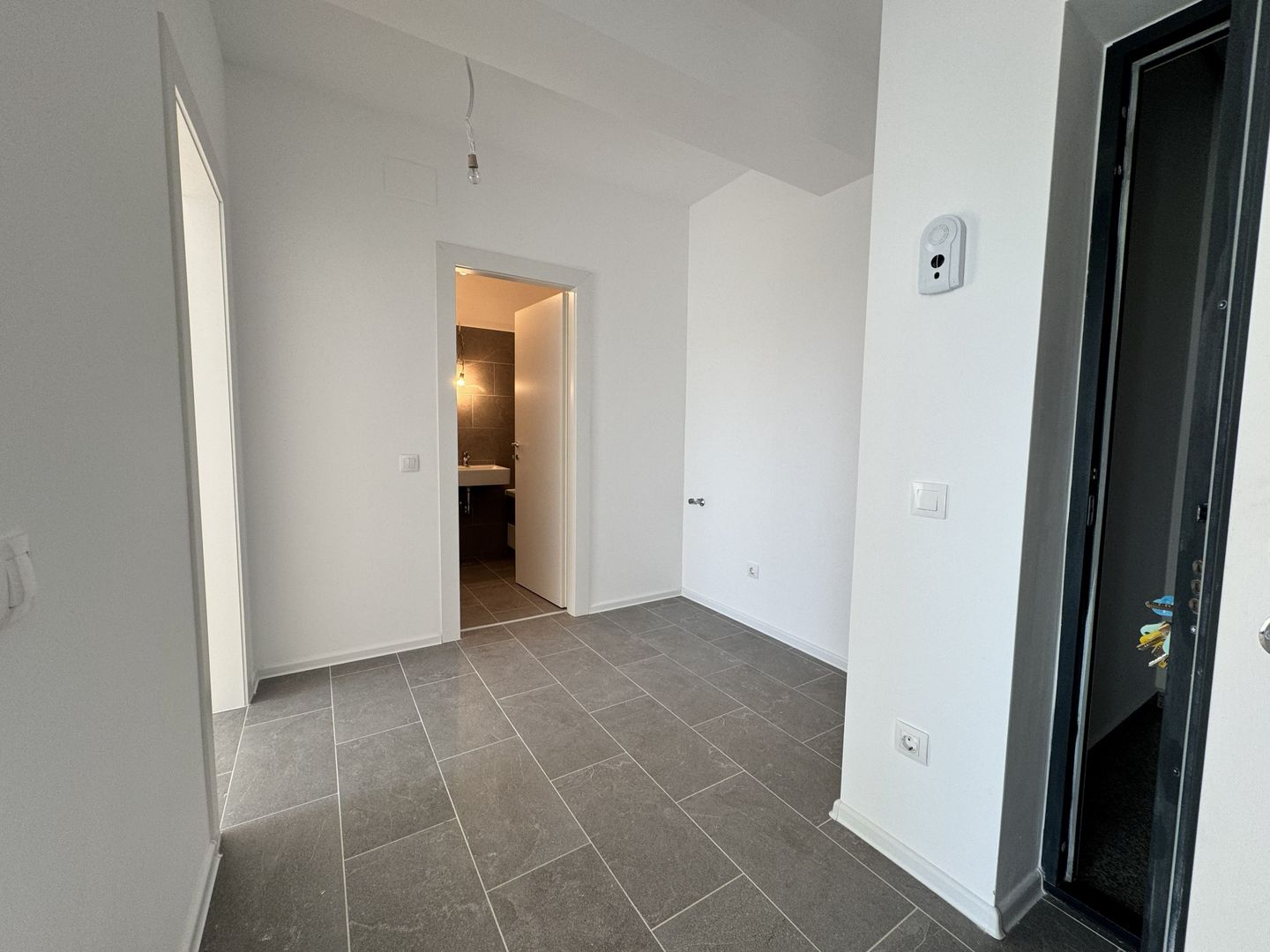 2 camere cu grădină proprie Sector 1 - Mall Colosseum - Poză 9