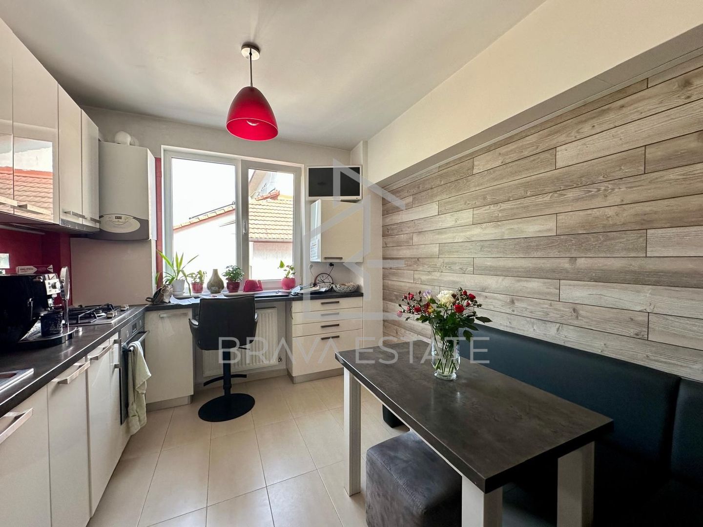 Apartament 3 camere, balcon, parcare subterana, zona Andrei Muresanu - Poză 8