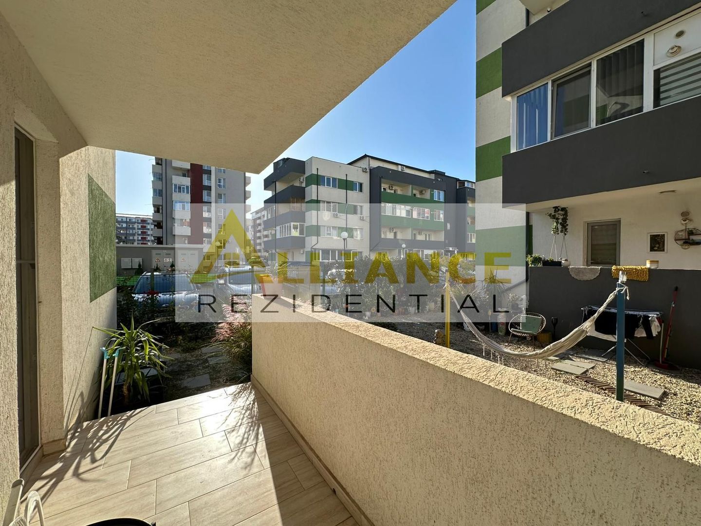Apartament/ 2 camere  /Mobilat si utilat /Metrou Berceni 15 min - Poză 8