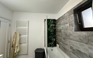 Vand Apartament cu 2 camere + un loc de parcare - Poză 2