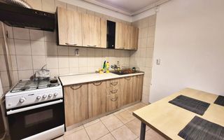 Apartment for Rent – 3 Rooms | Decebal Boulevard | Spacious | Prime Lo - Poză 4