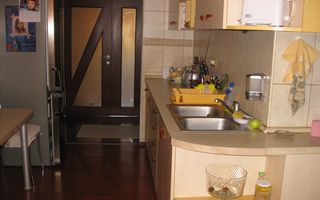 Apartament 3 camere- zona Noua - Poză 1