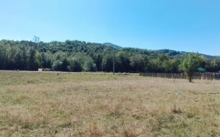 Teren intravilan in Rasnov, langa Cheile Rasnoavei - Poză 3