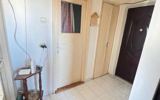 3 camere decomandat etaj 4/10 Dambovita centrala proprie - Poză 11