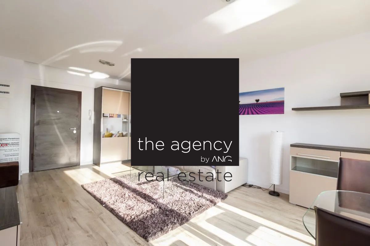 Apartament de lux in zona centrala - Poză 1