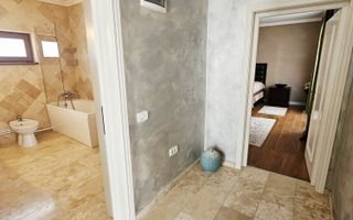 🏡 Casă de Lux cu Design Exclusivist – Eleganță, Rafinament și Confort - Poză 37