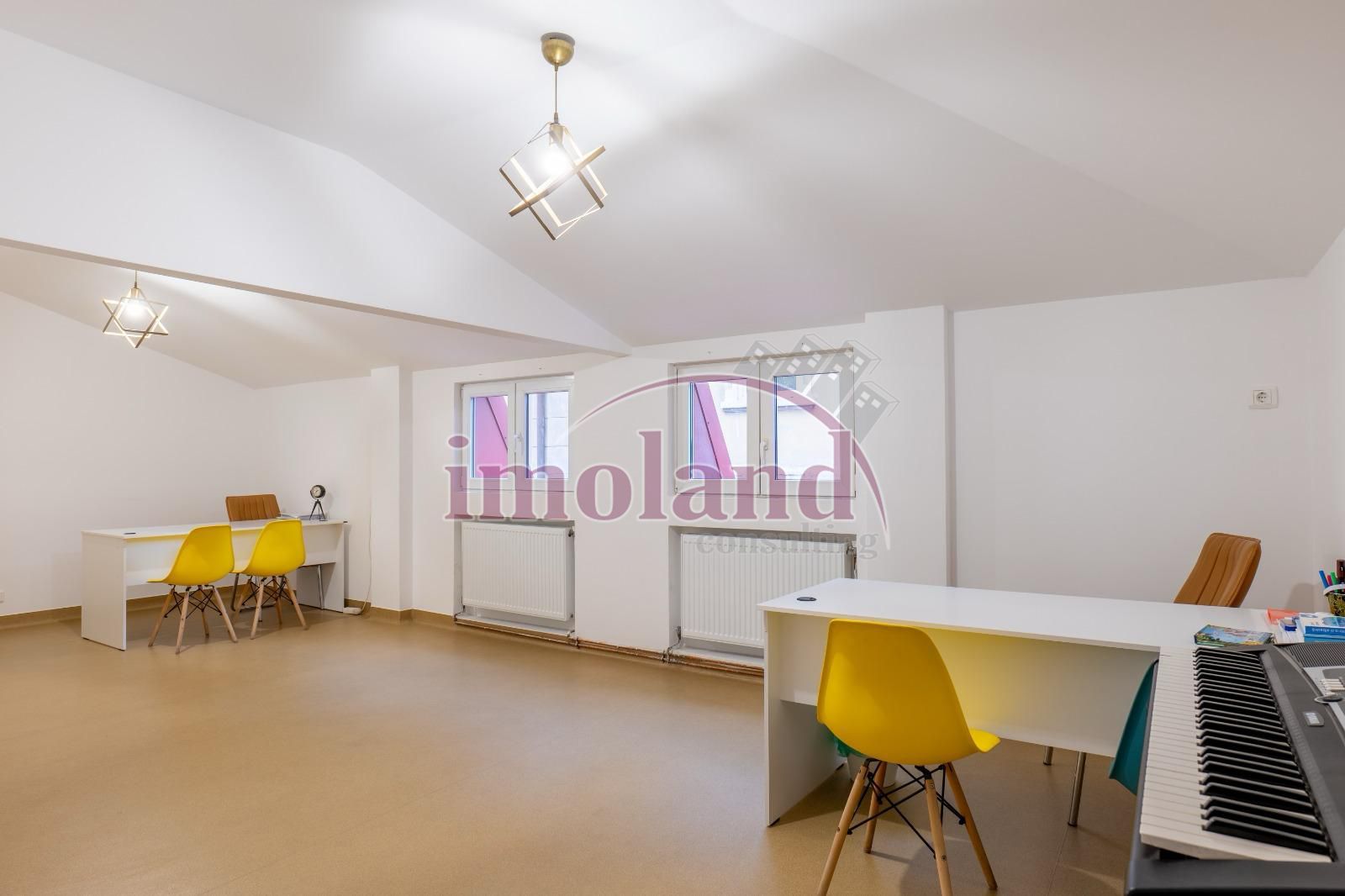 Casa individuala de vanzare 5 camere Dacia - Schiță 12