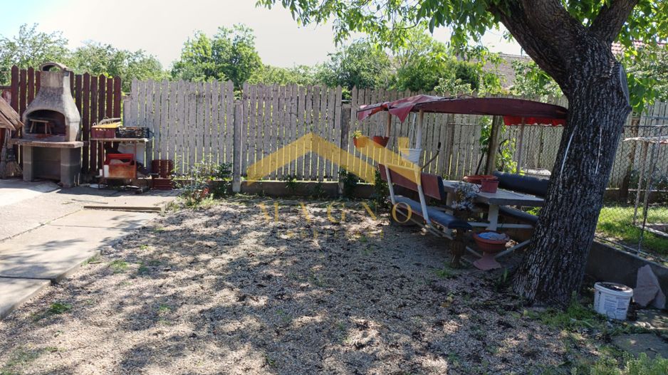 Casa de vanzare in Vladimirescu in zona primariei. - Poză 44