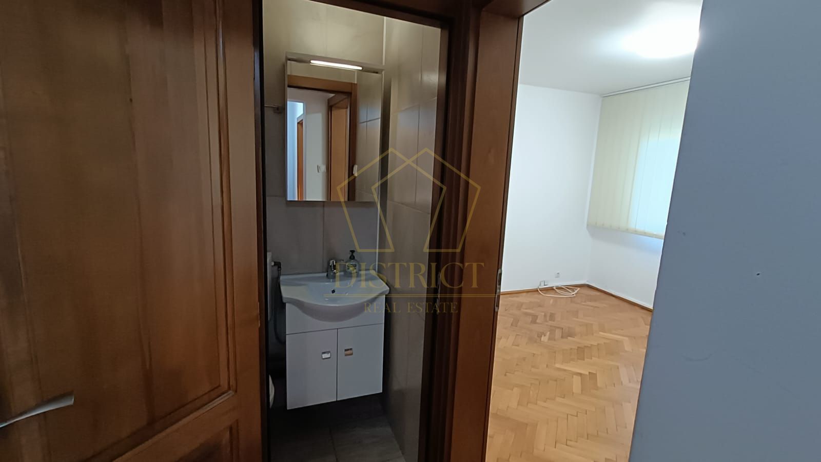 Apartament spațios cu 4 camere | Zona Medicină | Termen lung - Poză 11