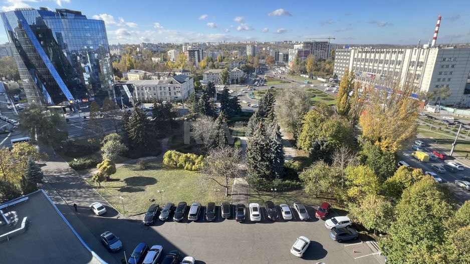 Spre chirie diverse spații birouri în centrul capitalei. - Poză 12