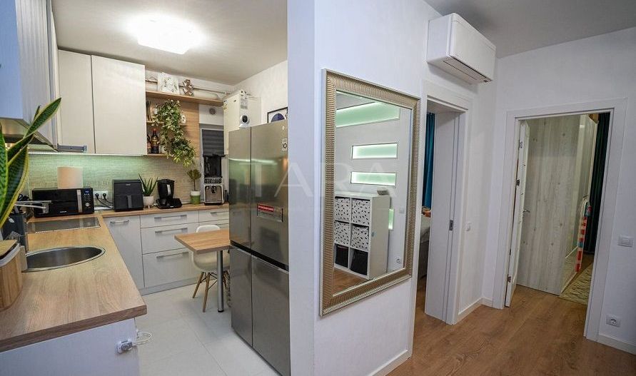 Apartament 4 Camere decomandate. Zona Rivus, inclus 2 Parcari. Clasa A - Poză 1