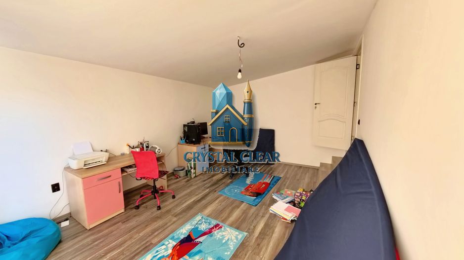 Casă 4 dormitoare și teren de 857 mp - zona Sântana de Mureș - Poză 17