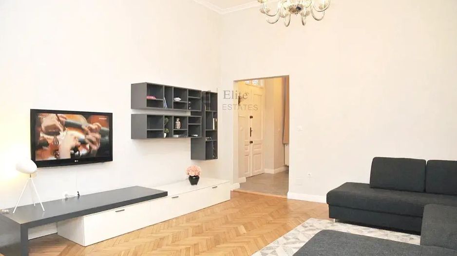 Apartament ultracentral cu 2 camere de inchiriat - Poză 5