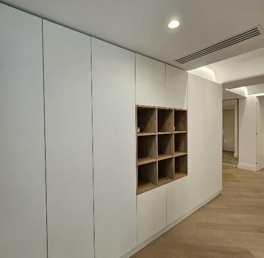 Apartament de Lux cu 3 Camere și 2 Locuri de Parcare - IANCU NICOLAE - Poză 8