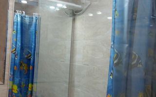 Vand apartament cu 3 camere la intrarea in Micro 17 Satu Mare - Poză 6