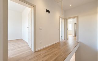 COMISION 0! Duplex finalizat cu 5 camere si 3 bai. Panouri solare. - Poză 9