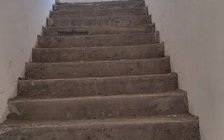 Casa modernă în Feleacu, cu teren de 850 mp, terasă generoasă și curte amenajată - Poză 5