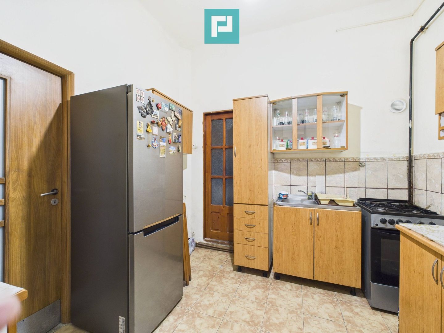 Casă la curte comună, zona Iosefin - Poză 5