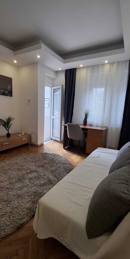 AP. 2 CAMERE FOISORUL DE FOC,BUCATARIE INCHISA,CENTRALA PROPRIE,MODERN - Poză 1