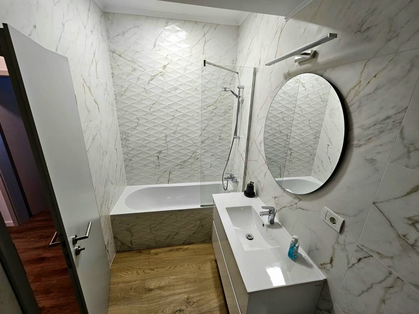 Apartament 3 camere – Aviatori Residence | Mobilat & utilat premium | - Poză 12