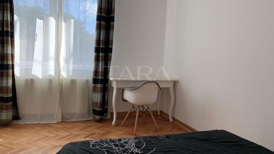 Apartament cu 2 camere, etaj 1, zona Centrală. - Poză 5