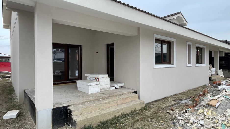 Duplex 3 dormitoare - zona Valery - Mosnita Noua - Poză 12