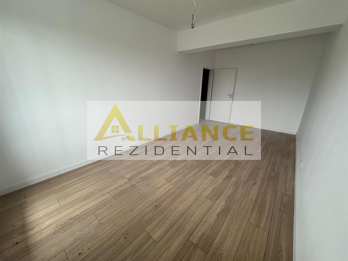 Garsoniera decomandata [ 750m Metrou Berceni ] - Poză 2