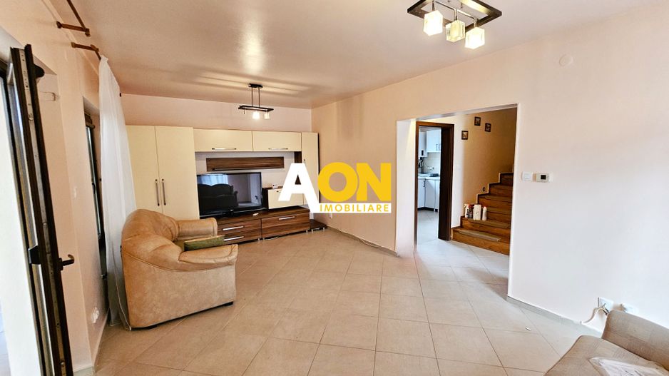 1/2 Duplex, S+P+M, 4 camere, garaj, Cetate - Poză 4