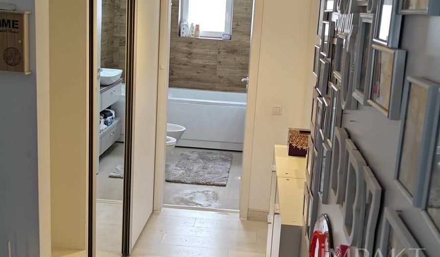 Apartament cu 3 camere, bloc nou,  situat in cartierul Europa! - Poză 8