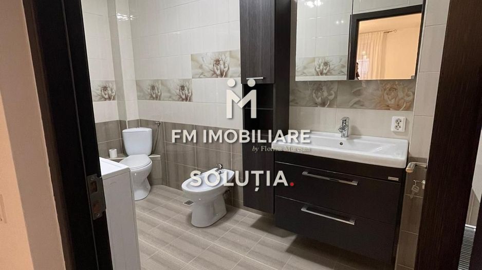 Apartament de inchiriat 3 camere elegant  –  zona Hotel Europa - Poză 10