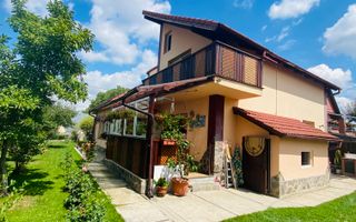 Casa deosebita Ghimbav - Poză 4